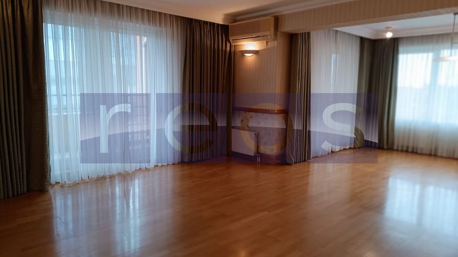 DE VÂNZARE APARTAMENT 3 CAMERE | LOC DE PARCARE + BOXA - Poză 6