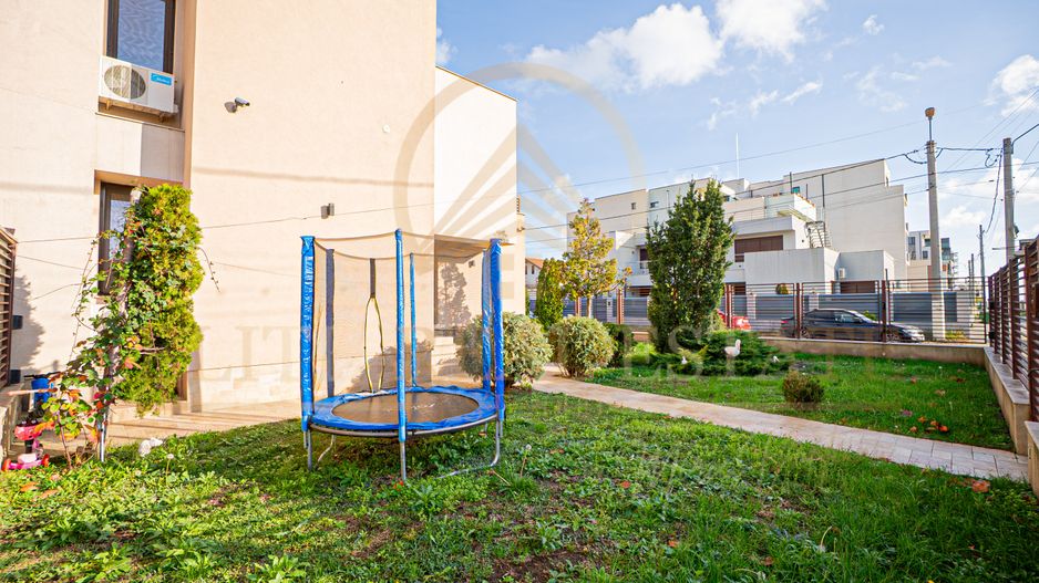 Vilă 5 camere | aproape de mare | alternativă reală la Constanța - Poză 26