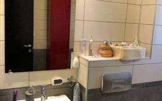 Vila mobilata si utilata, curte, terasa inchisa, parcare - Poză 3