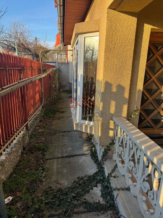 Casa 3 camere, garaj, teren 289 m2, central, stare buna, Campina, PH - Poză 4