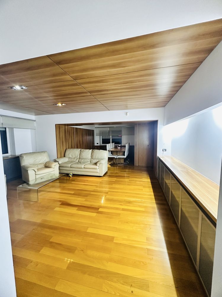 Vanzare Apartament 3 Camere cu Centrala la 2 minute de Mall Vitan - Poză 6