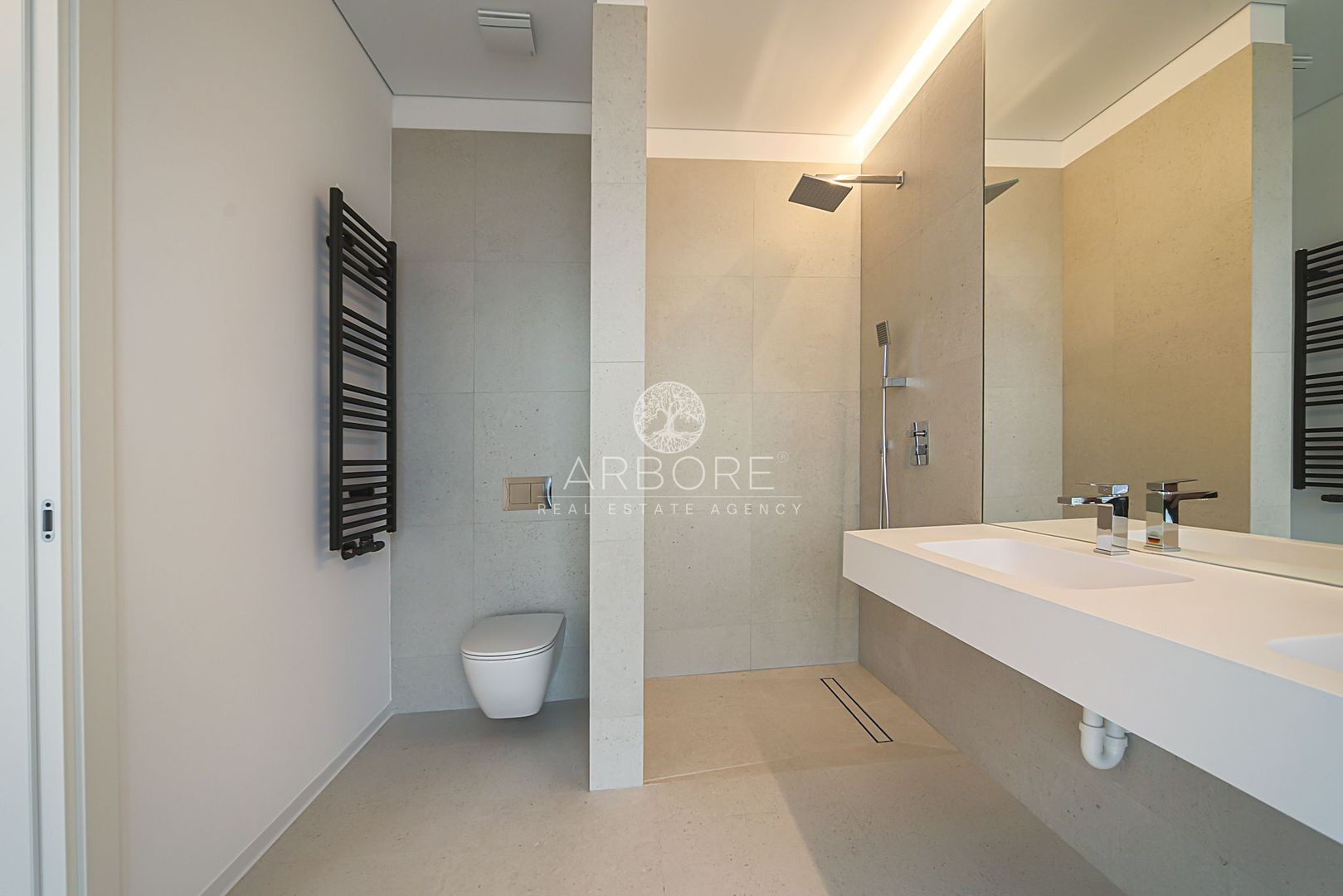 Apartament de Vânzare cu 3 Camere în Zona de Nord a Bucureștiului - Poză 26