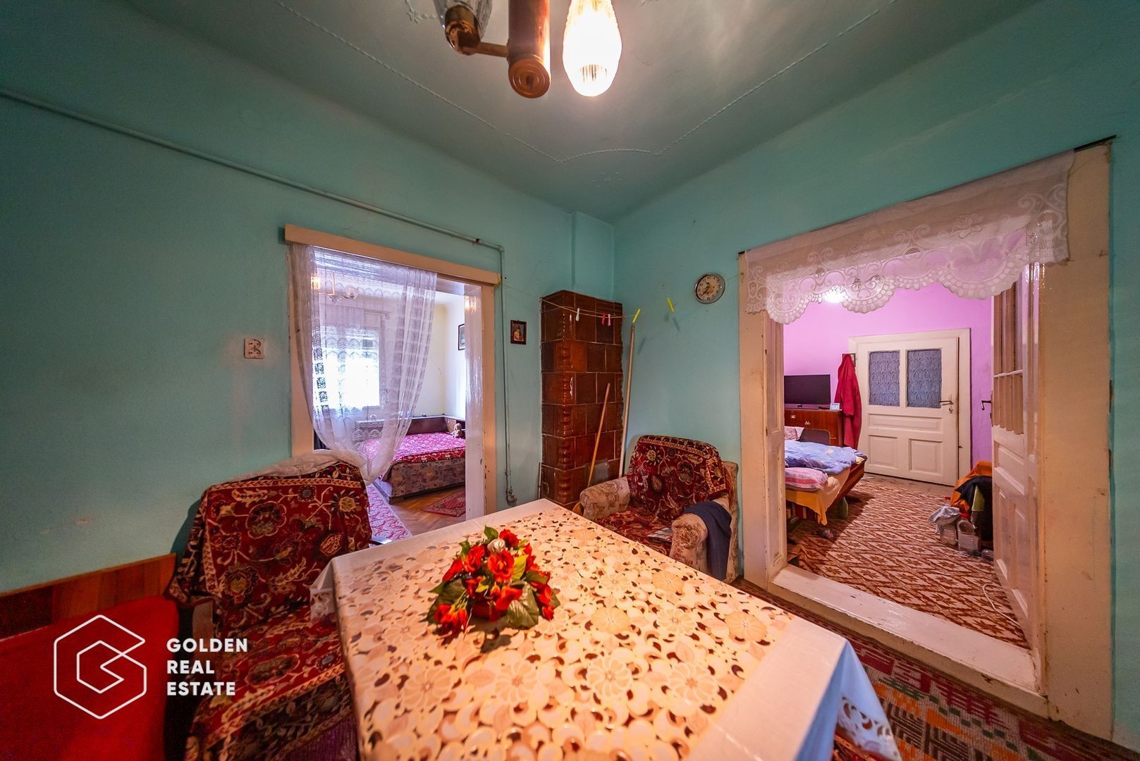 Casa cu 2 corpuri de cladire si teren 762 mp,  zona excelenta (Gradiste) - Poză 13