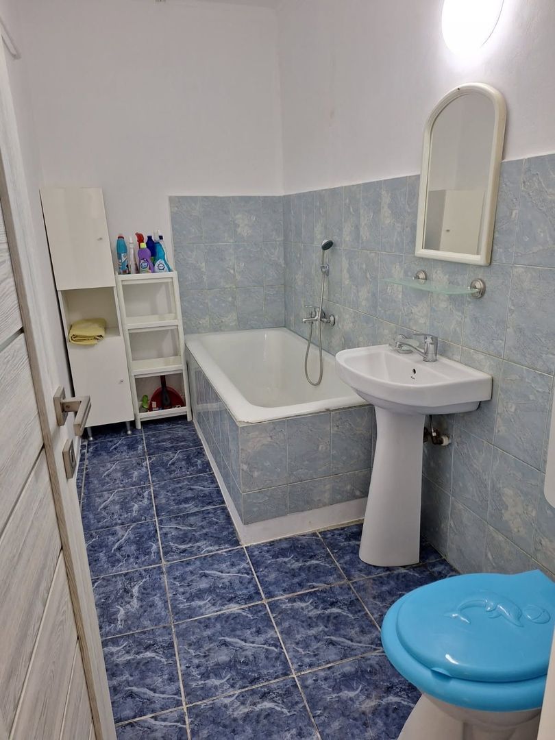 De inchiriat apartament 2 camere in zona Lizeanu - Poză 2