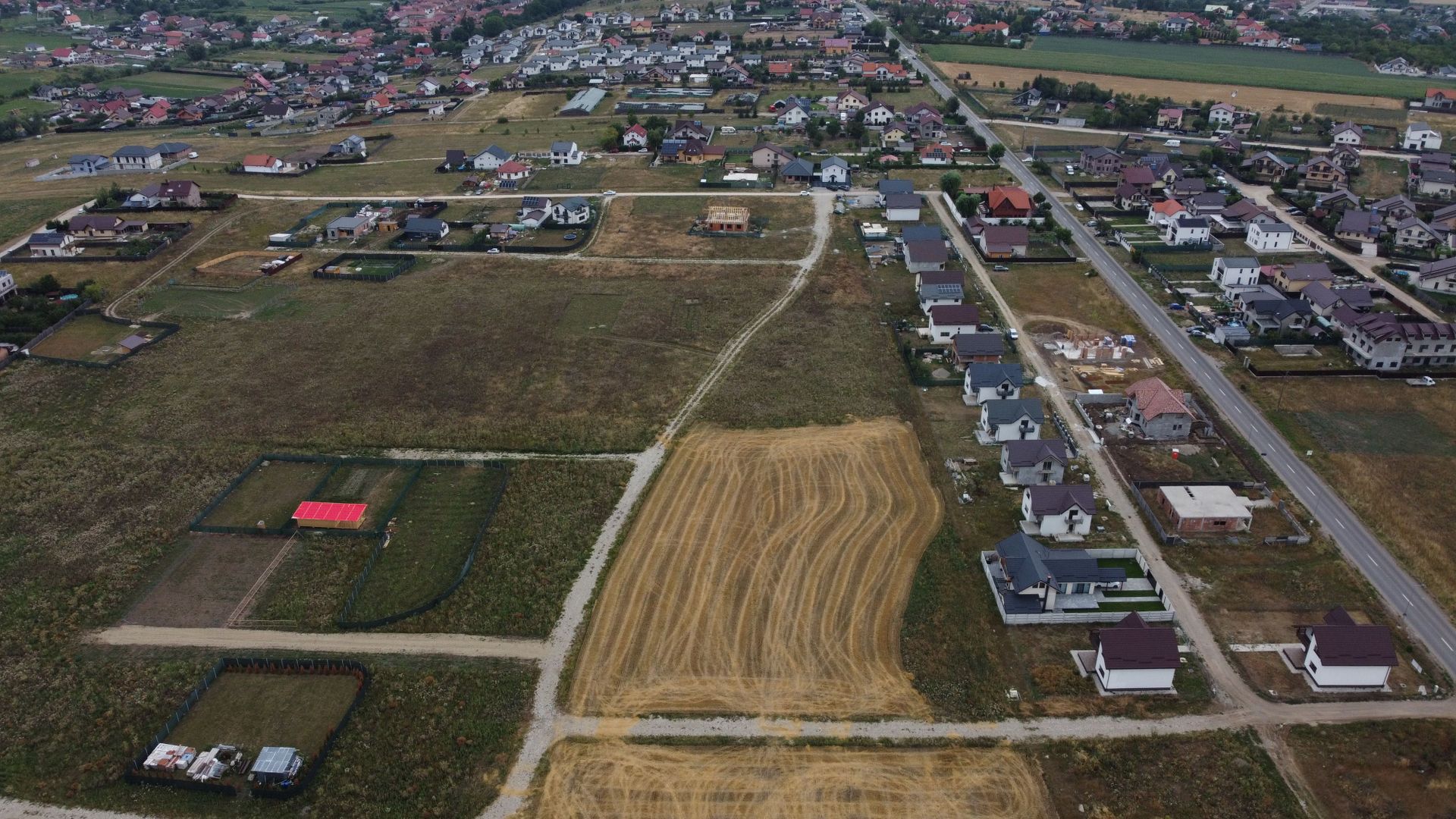 Teren intravilan 8791 m2 Sanpetru-Bod,CF curti-constructii,COMISION 0% - Poză 2