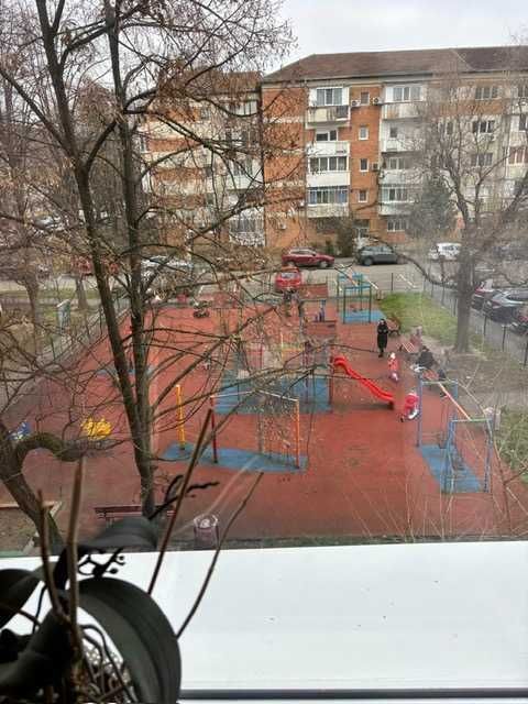 Soarelui | 4 Camere | 2 Bai | Boxa | Centrala proprie - Poză 7