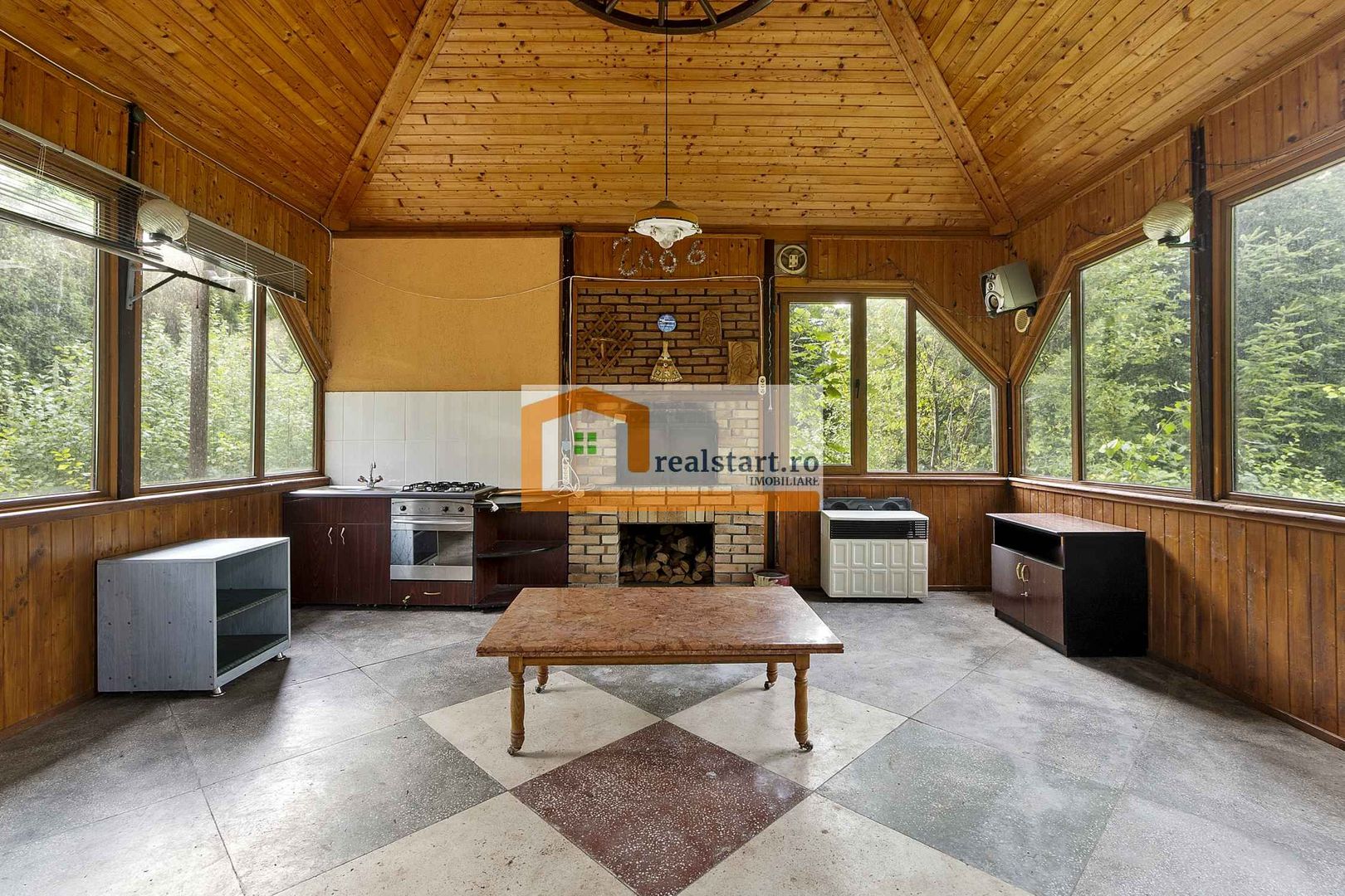 Pet Friendly, Vedere Padure, 5000mp teren, D+P+1E+M, semineu, foisor - Poză 34