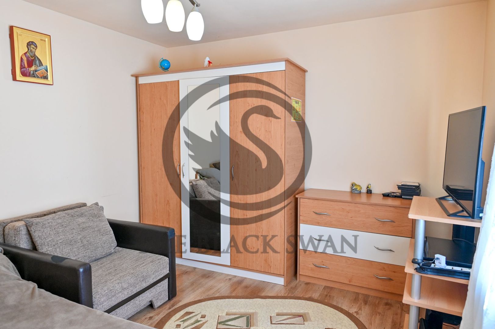 Casa 7 camere de vanzare | Zona Mitica Apostol, Ploiești | Comision 0% - Poză 3