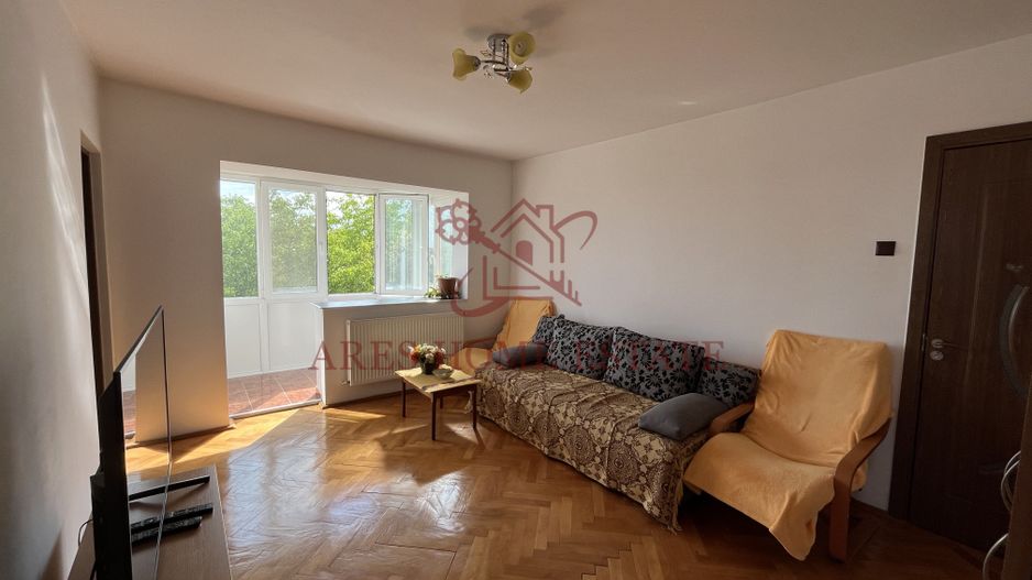 Apartament 4 camere, cu centrala proprie si boxă – zona Take Ionescu - Poză 1