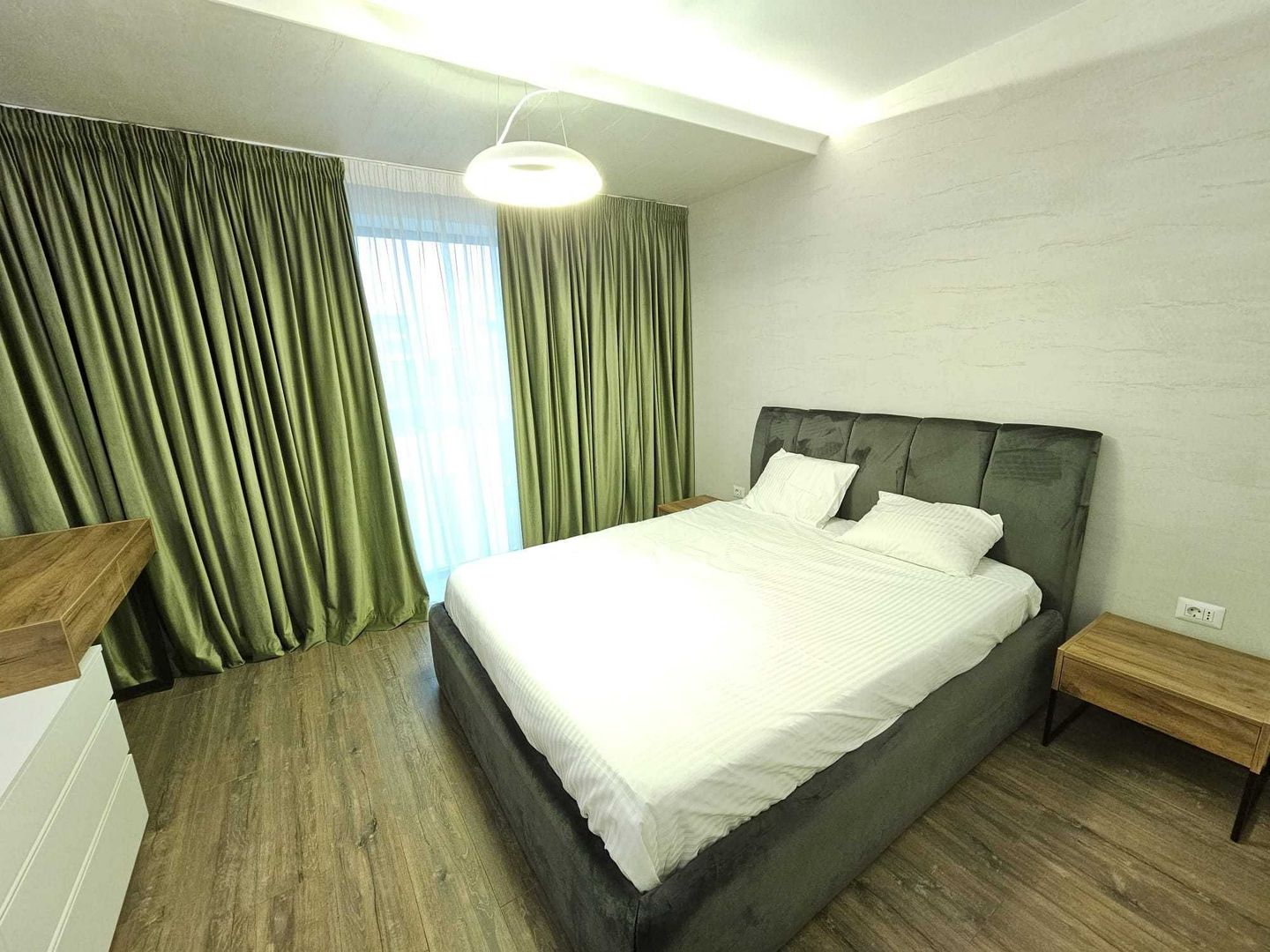 Inchiriere apartament Cloud9 | 2 camere si loc parcare inclus - Poză 3