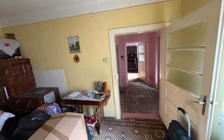 Casă individuală | 3 camere | Curte mare | Zonă liniștită | Gusterita - Poză 2