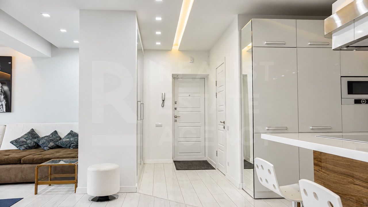 Chirie, apartament, 3 camere, str. București, Centru - Poză 6