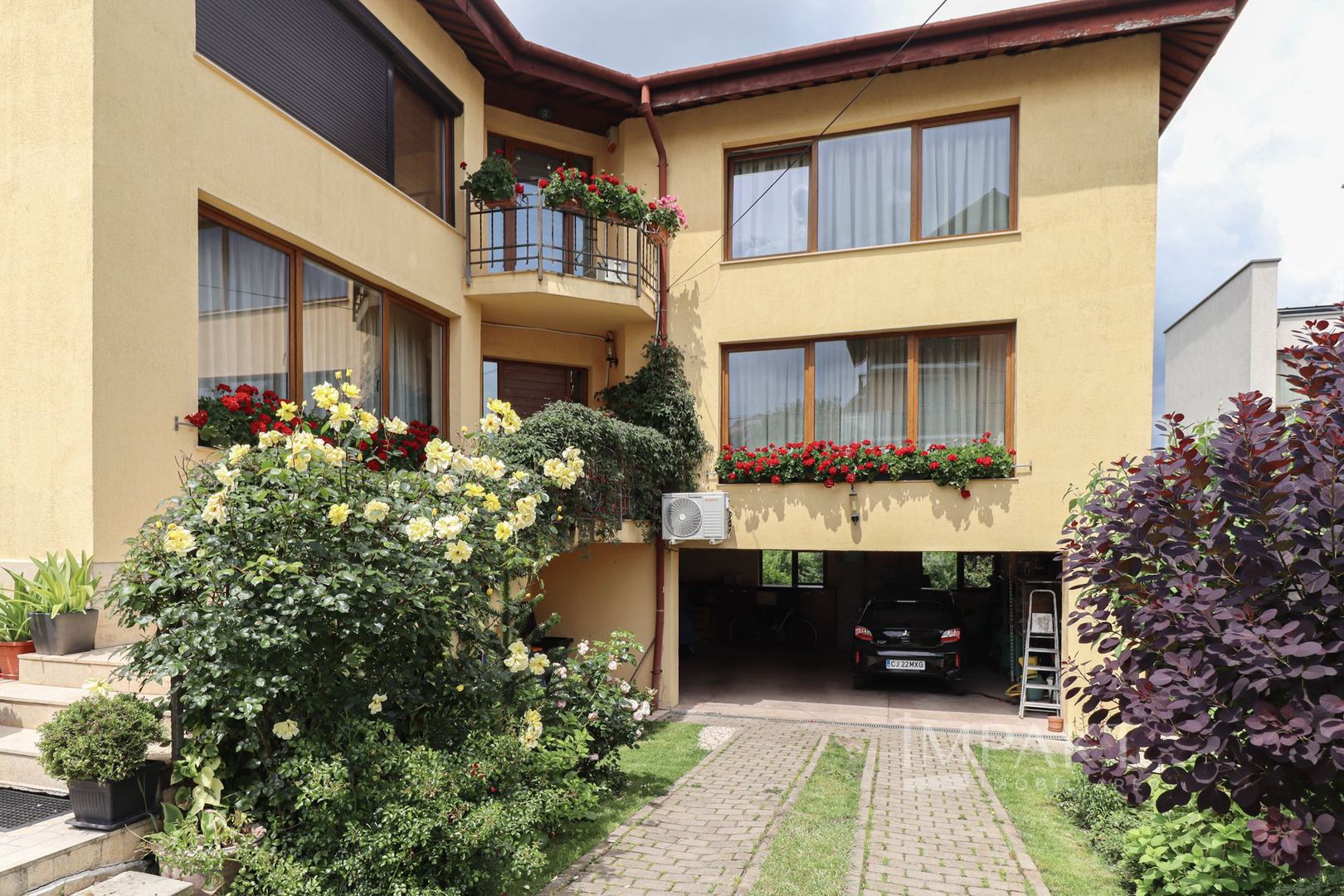 Casa individuala deosebita de vanzare, intr-o locatie de exceptie! - Poză 1