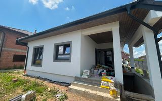 Casa premium pe un singur nivel 4 camere terasa pivnita Cristian - Poză 4