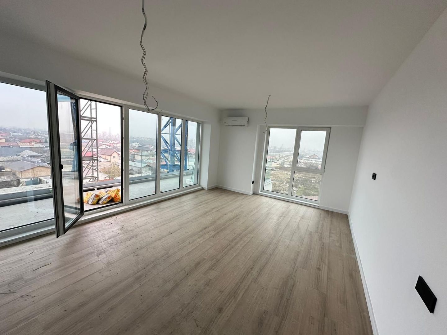 Apartament 3 camere  decomandat  Astorium life Bloc A - Poză 3