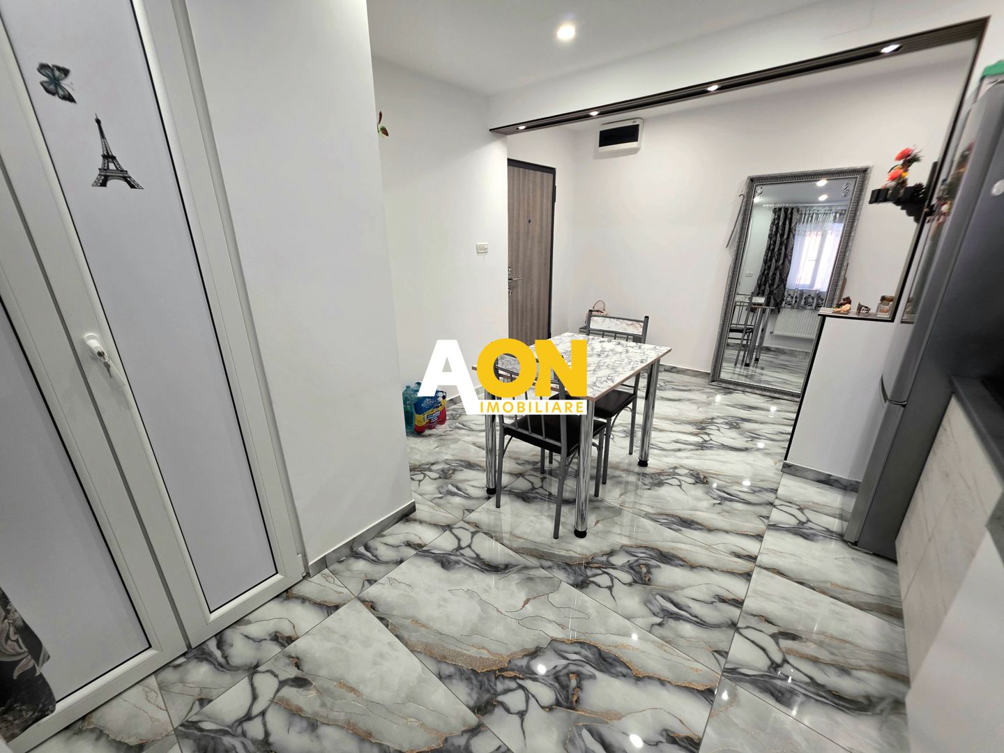 Apartament 2 Camere | Complet Renovat | Zona Cetate - Poză 2