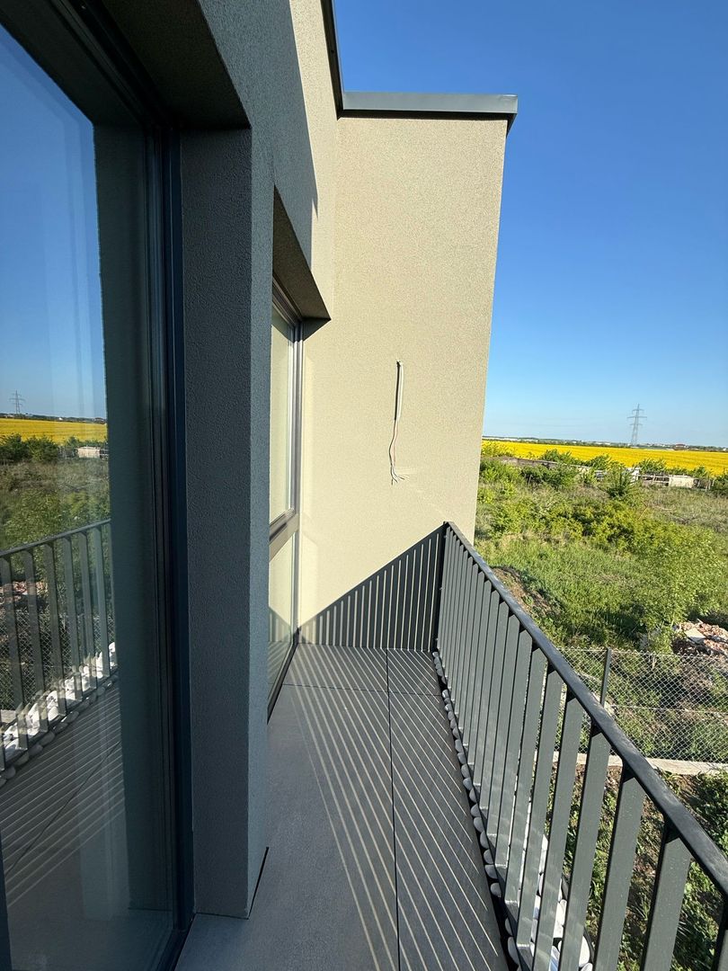 Duplex spatios cu teren generos - Poză 10