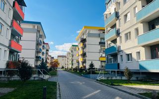 Apartament cu 3 camere parcare subterană și 2 balcoane  Turnisor - Poză 12
