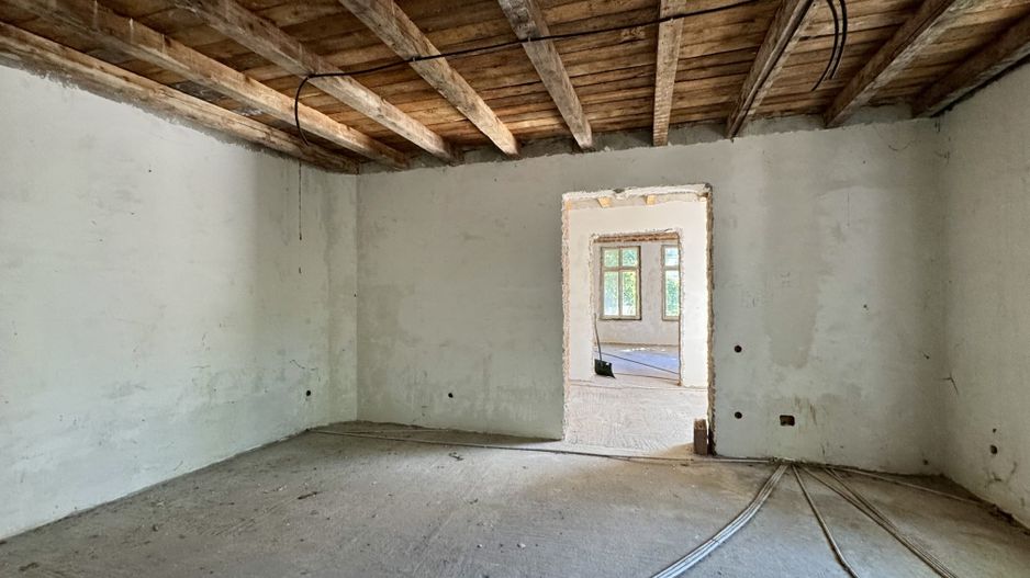 OPORTUNITATE RARA - imobil central, multifunctional, curte PROPRIE - Poză 12