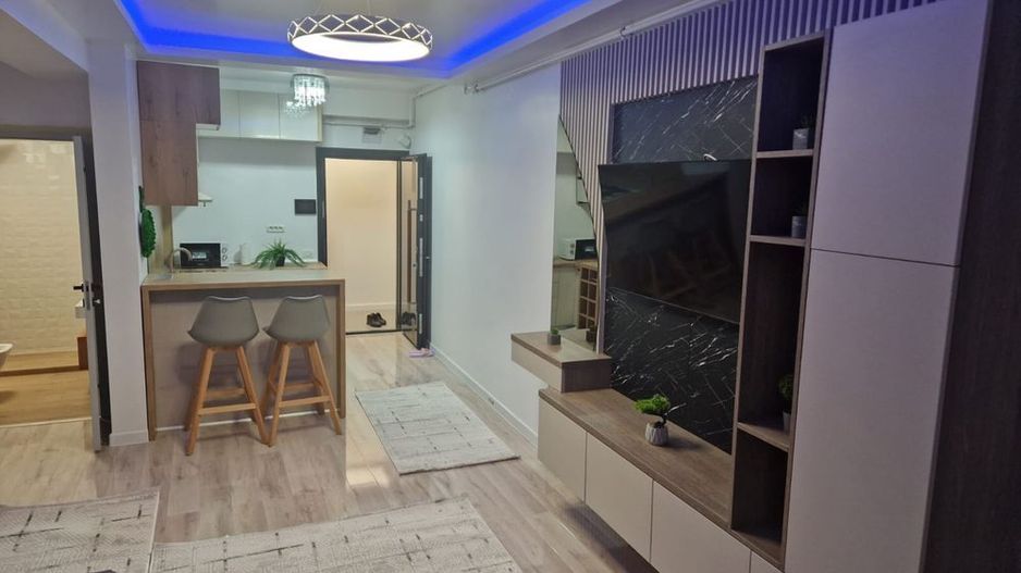 Garsonieră de închiriat – Faleză Nord, Str. Unirii / Pescăruș - Poză 3