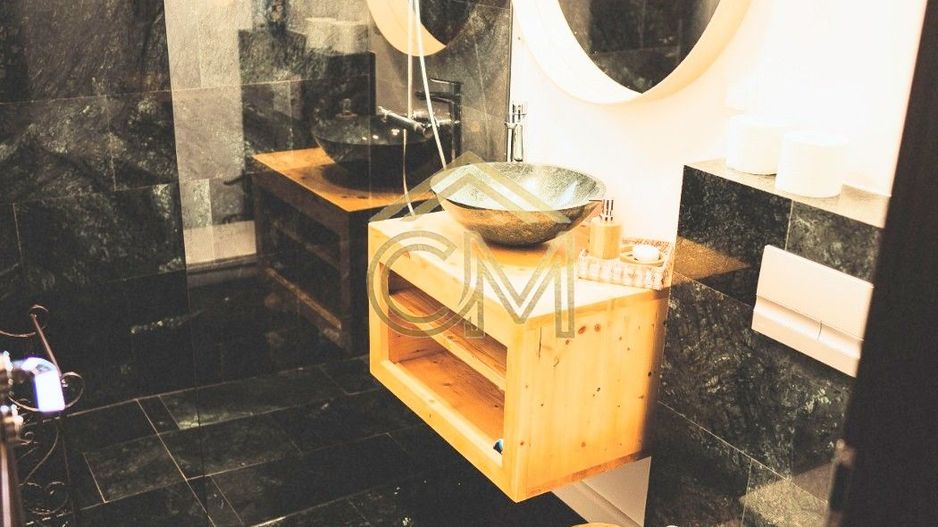 Casa 8 Camere- 3 Bai-316 MPU- Teren 581MP-Selimbar - Poză 8