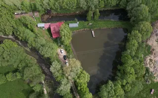 CASA 3 CAMERE, TEREN 6200 MP + 2 LACURI, CAMPULUNG, NAMAIESTI - Poză 15