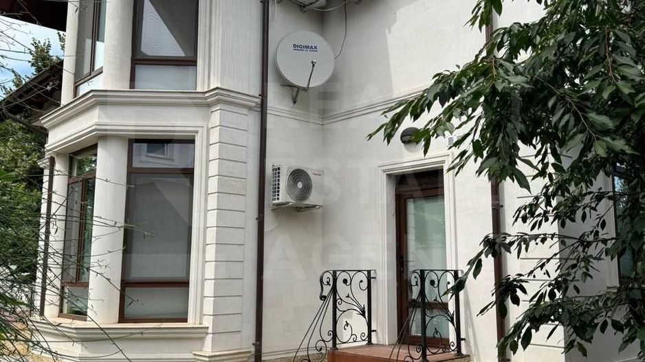 Chirie, casă 350 mp + 6 ari, str. Alexei Mateevici, Centru - Poză 2