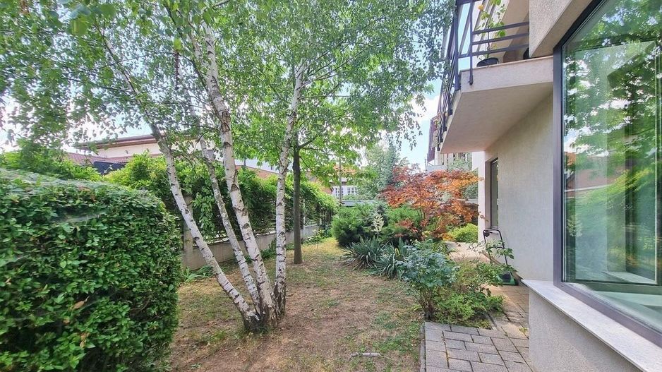 Apartament 4 camere nemobilat zona Petrom City - Poză 1