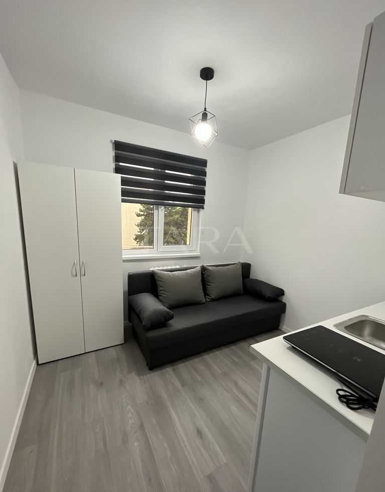 Garsonieră modern renovată în Mănăștur - Poză 3
