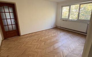 Apartament de vanzare zona Dacia - Poză 1