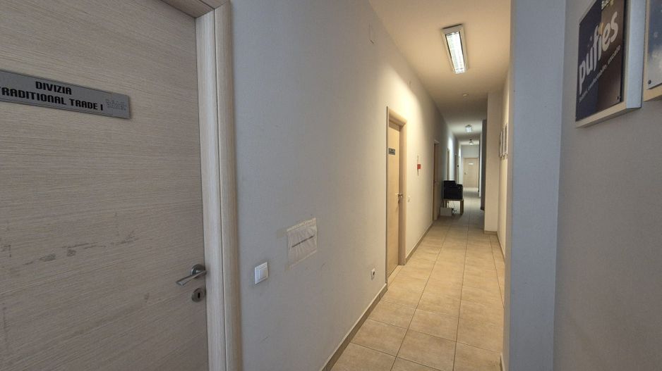 De inchiriat depozit logistic cu rafturi incluse, 2 rampe , Chitila - Poză 8