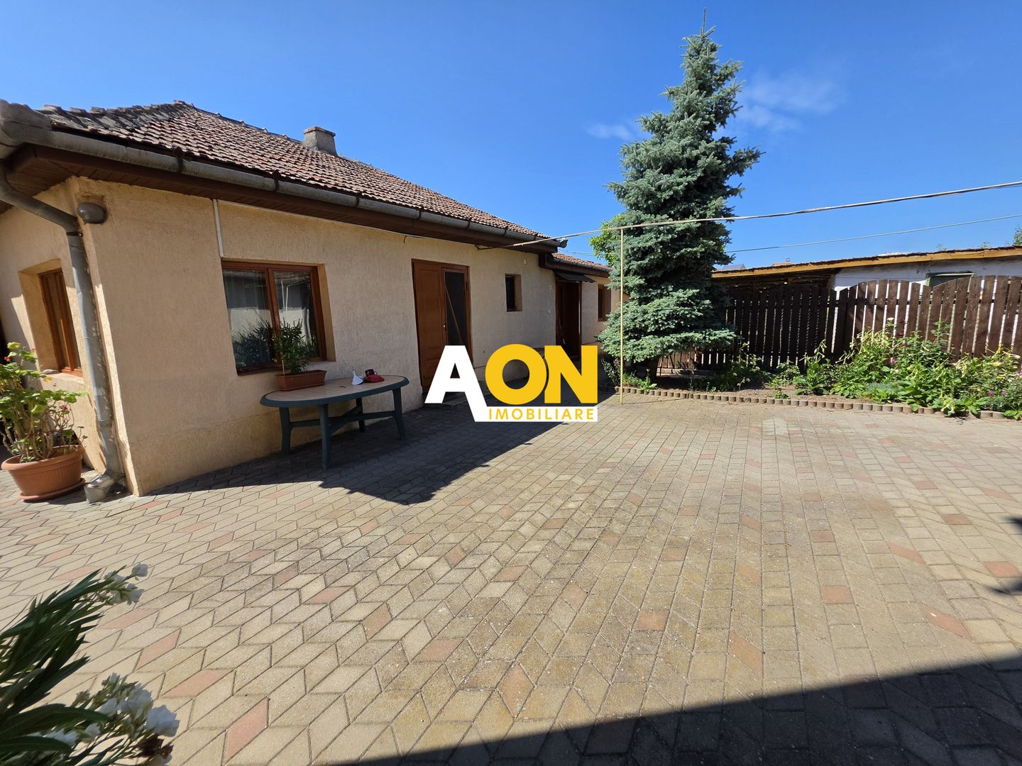 Casa 5 camere, S+P+1E, 1475 mp teren, zona Centru - Poză 5