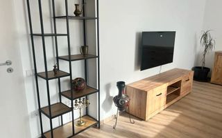 Apartament 2 Camere | Coresi | Parcare Inclusă - Poză 3