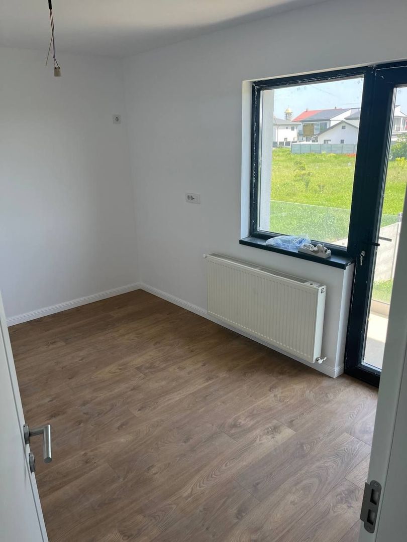 De vanzare casa vila moderna 4 camere Berceni - Poză 6