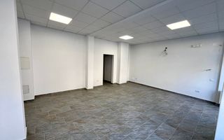 Spațiu Comercial, Trafic Pietonal, Complet Renovat - Poză 4