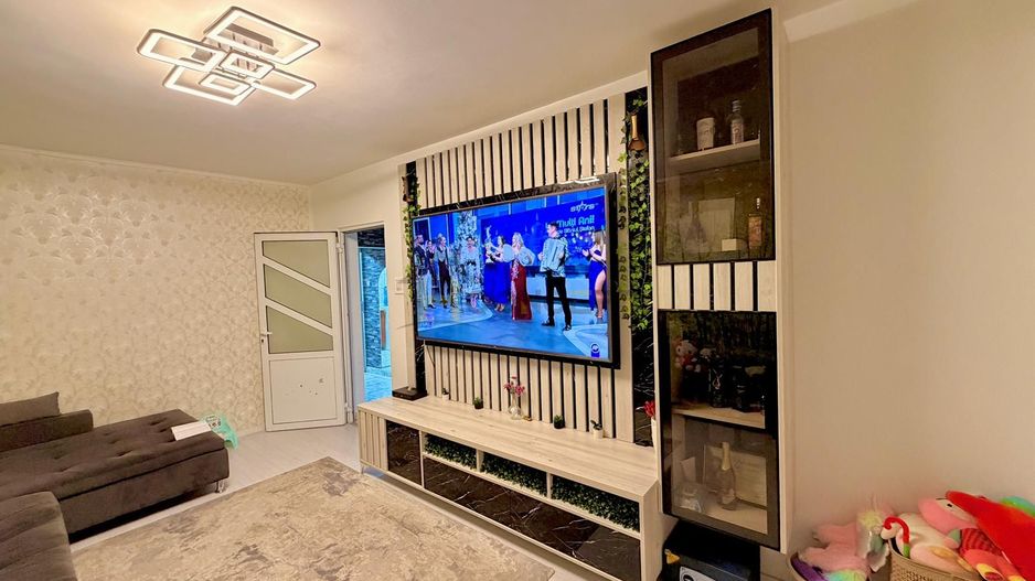 Apartament 3 camere C-tin Brancoveanu terasa 20 mp - Poză 2