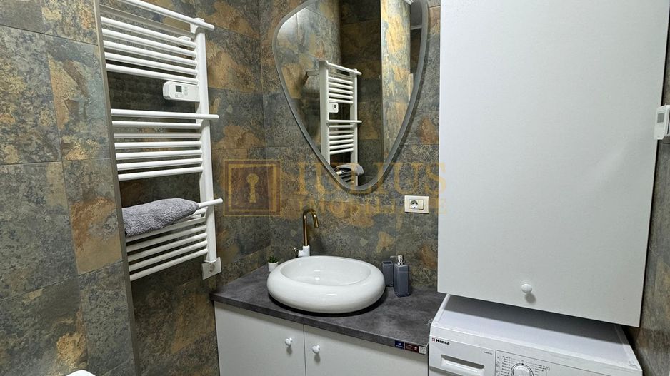 Zona Linistita-Mobilat utilat complet -bloc nou - Poză 15