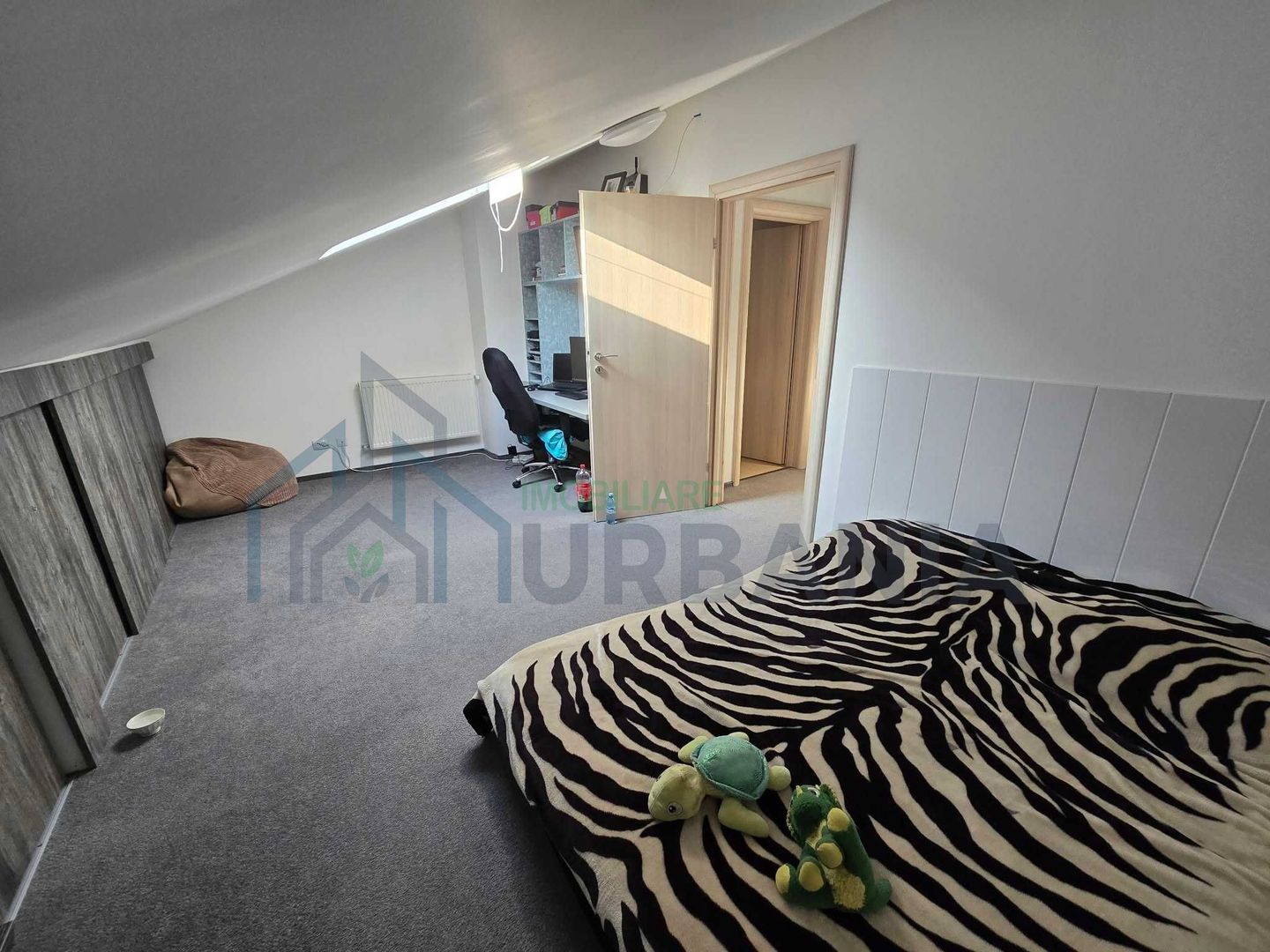 Aparatment de vanzare 3 camere 2 bai Lunca Cetatuii Visoianu - Poză 7