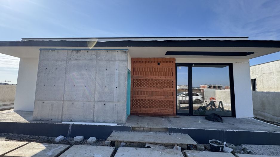 Vila Individuala in still INDUSTRIAL 500mp CURTE - Poză 2