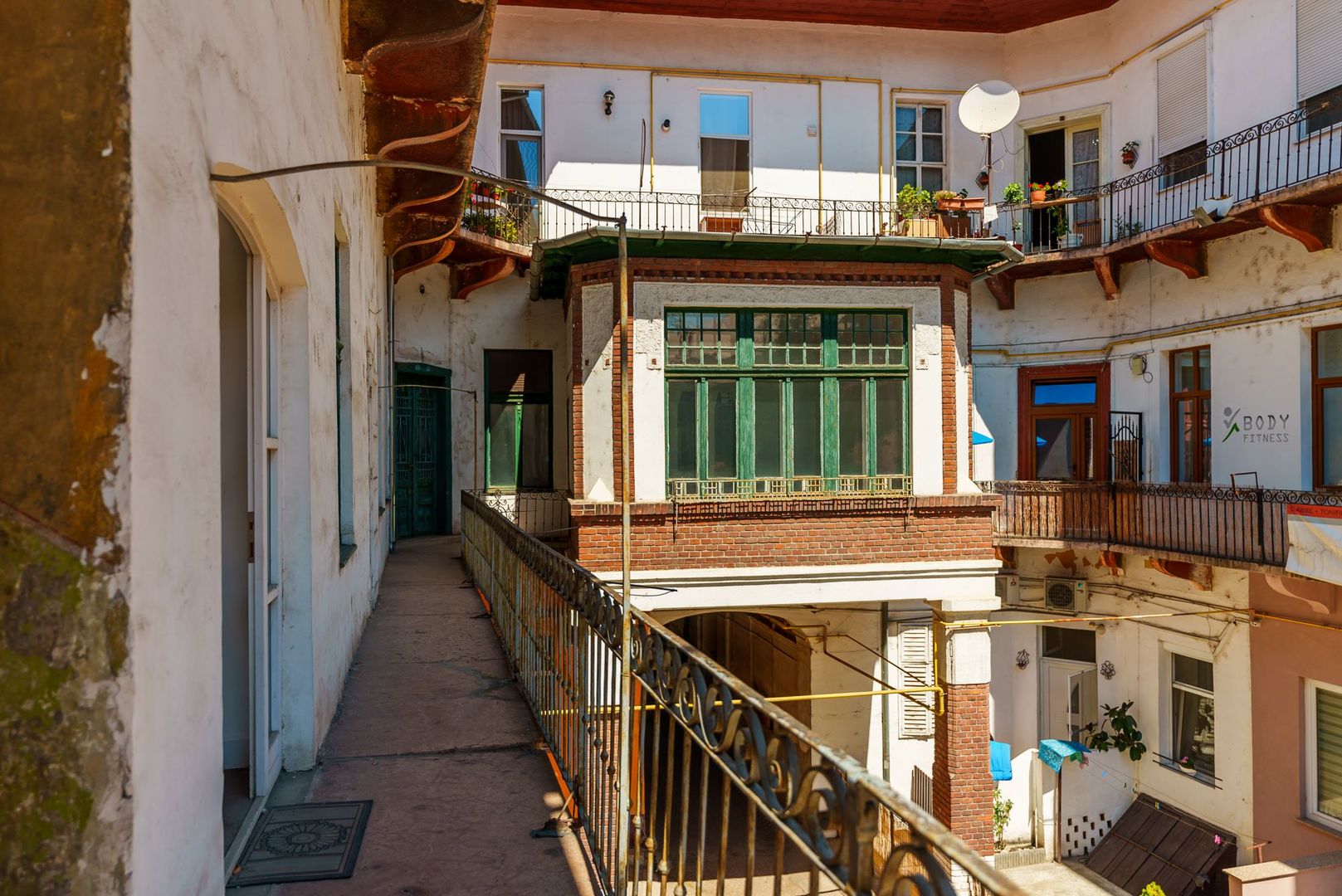 Apartament cu 2 camere ultracentral - Poză 15