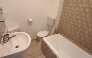 Particular, inchiriez apartament frumos in Vila nou renovata - Poză 6