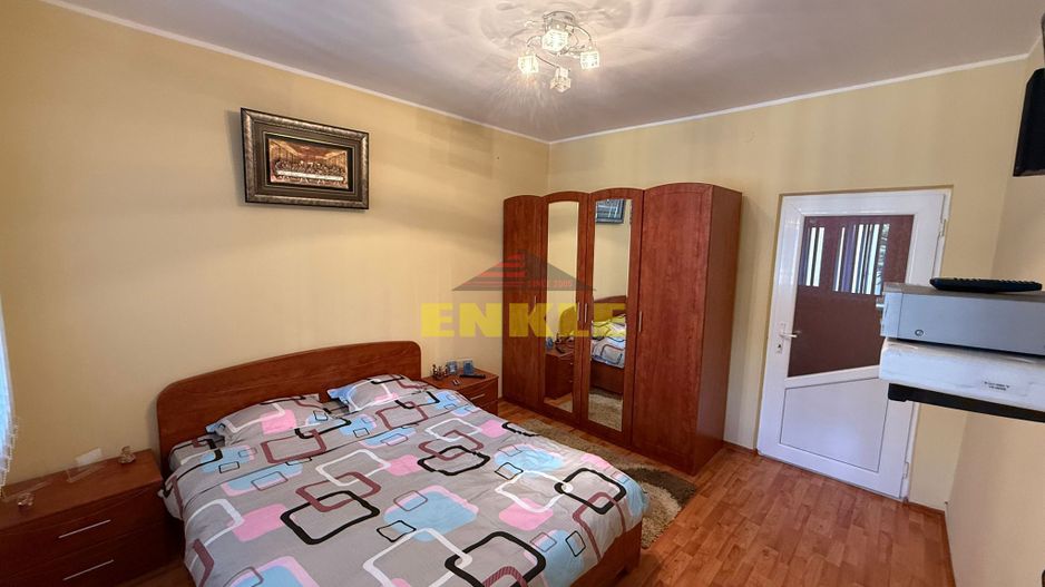 Apartament de închiriat cu 1 cameră, 40 mp / Etaj 1 - Poză 2