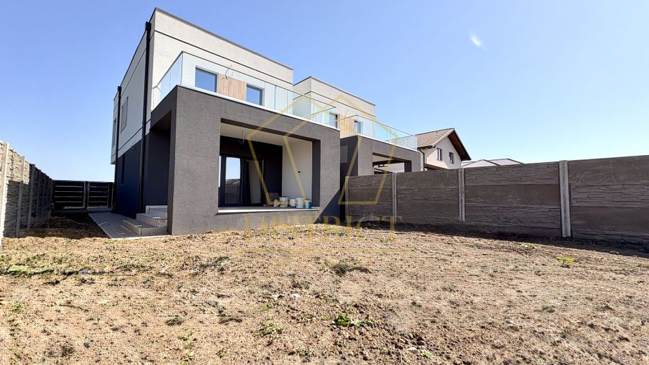 Duplex cu 3 camere, despărțit prin camera tehnica | Mosnita Noua | Barista - Poză 9