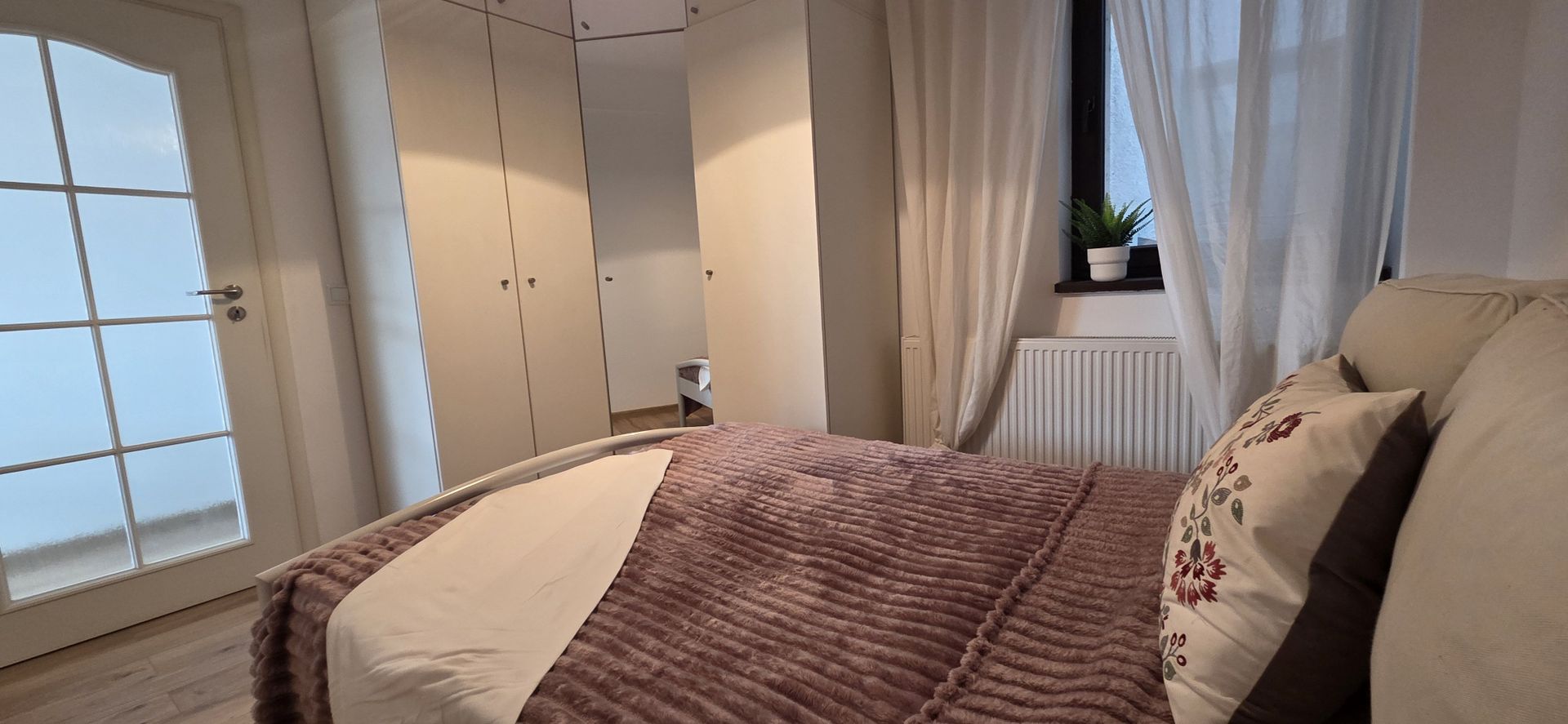 Apartament 3 camere si loc de parcare - Poză 35