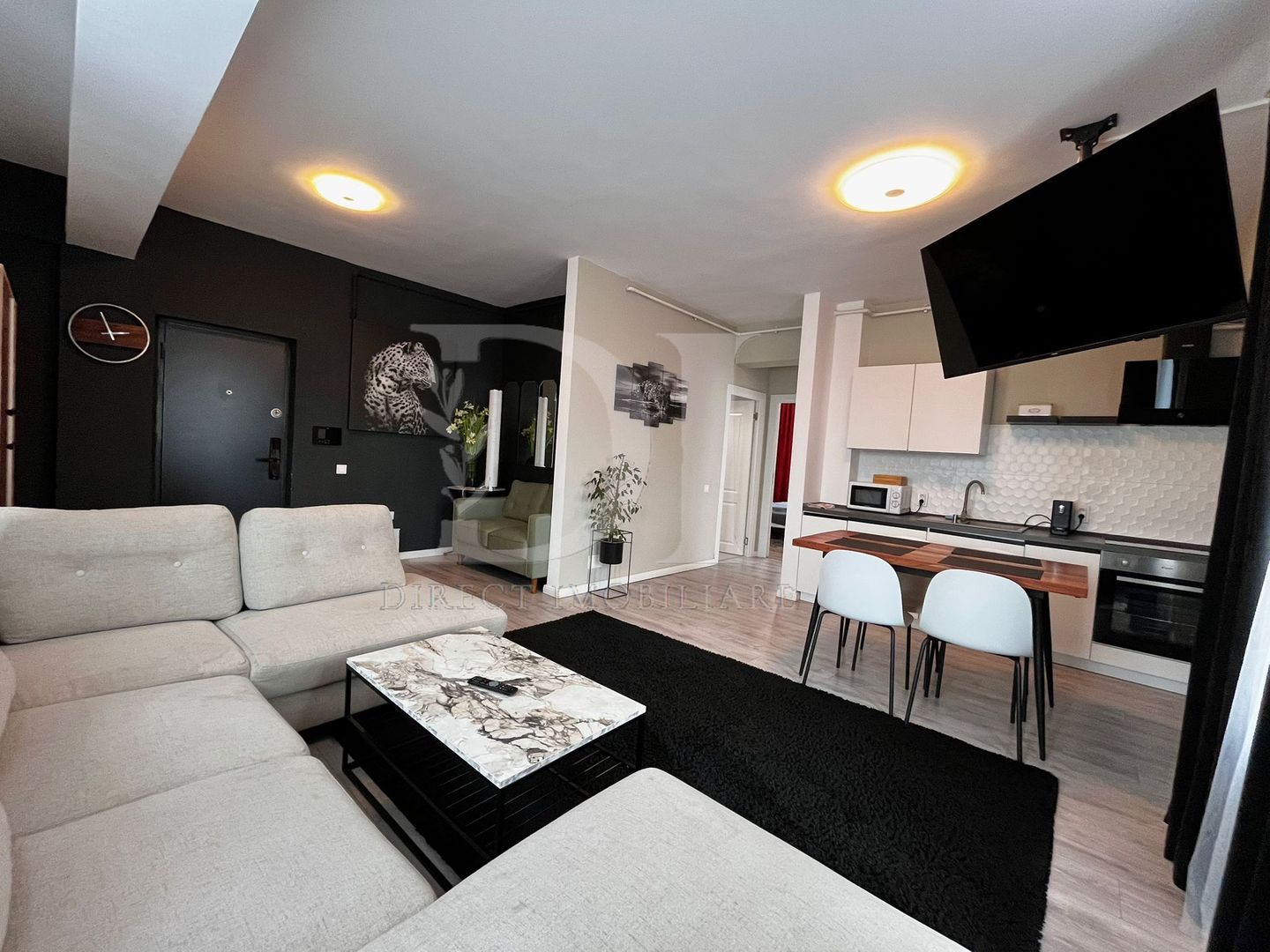 Apartament la cheie / ideal pentru locuinta sau investitie - Poză 1