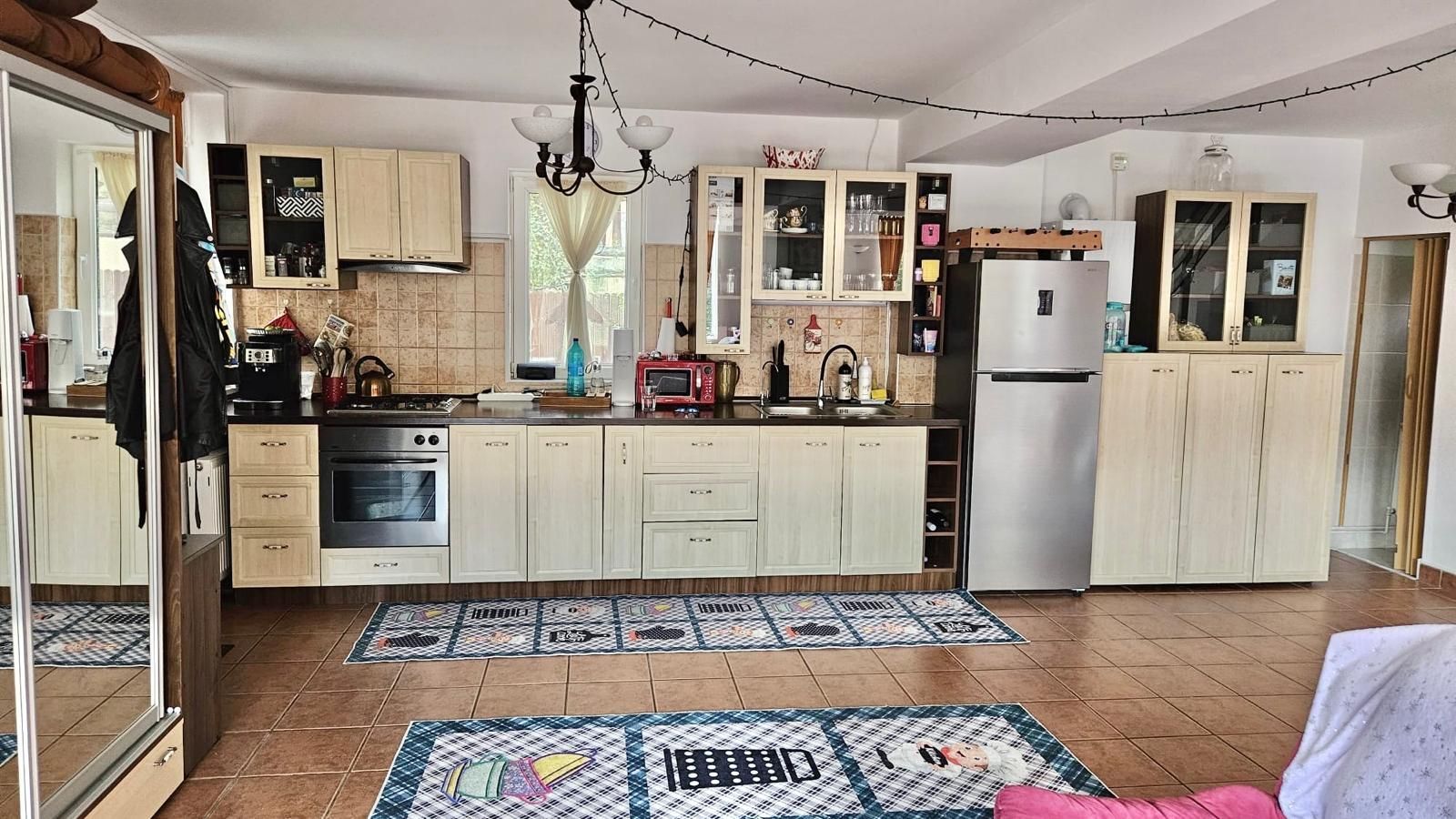 Casa de vacanta la liziera padurii cu vedere libera catre muntii Bucegi - Poză 8