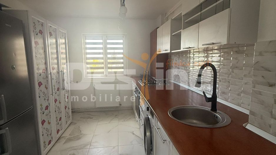 Apartament de inchiriat 3 camere, central Campina! - Poză 21