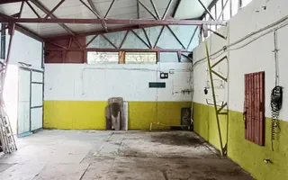 Proprietate cu 2 hale si casa la inchiriat,teren 1350mp - Poză 13