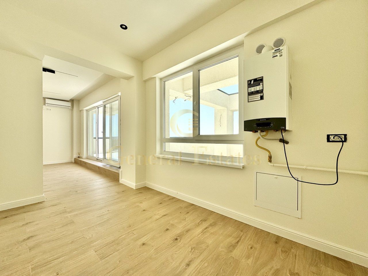 Vânzare Penthouse cu Terasă  83 m.p. -  Atrium Garden - Poză 8