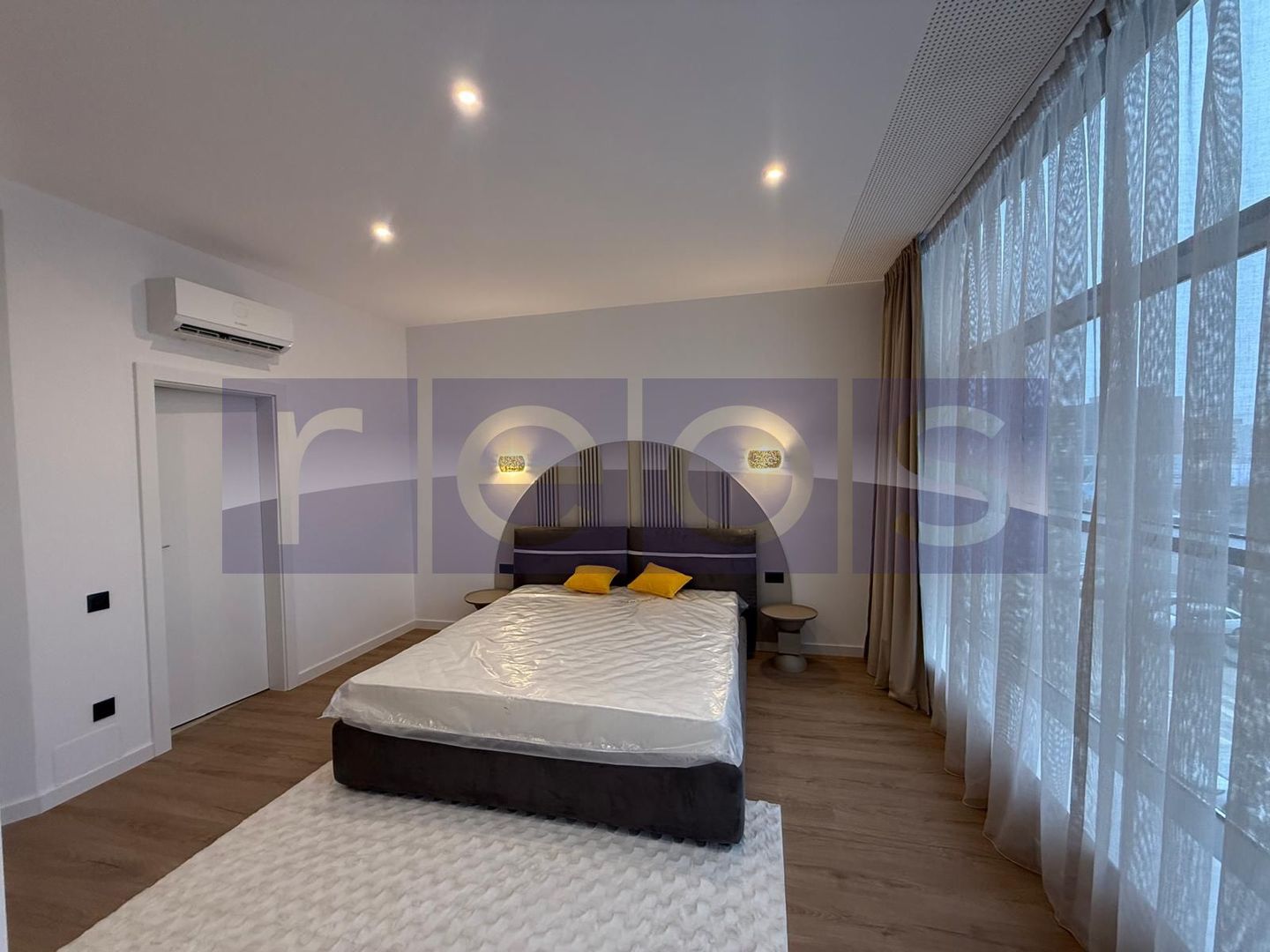 INCHIRIERE 4 CAMERE | ONE NORTH LOFT | MOBILAT SI UTILAT LUX | LOC PARCARE | - Poză 21